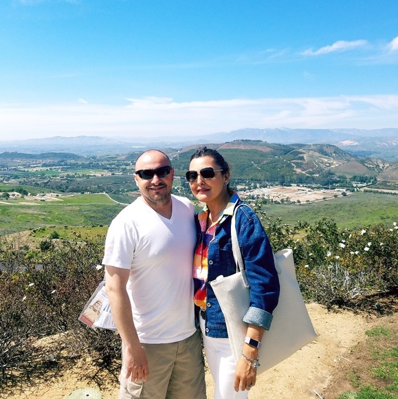 Meet your Posher, Gladys - Picture 5 of 7